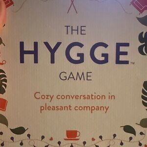 Game - Cozy Cream and Black Design